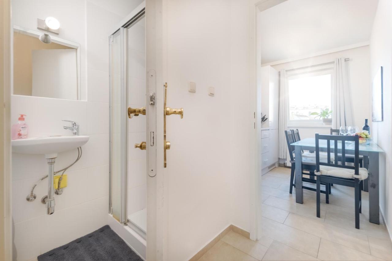 Perfect For Long Term Stay, Two Min To Hauptbahnhof, 18 Виена Екстериор снимка